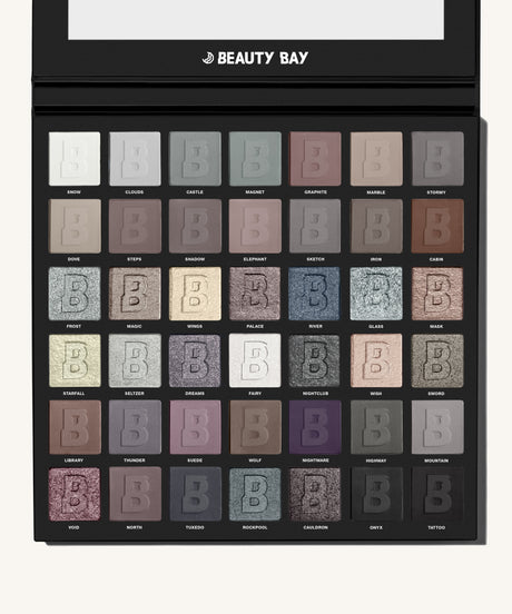 Smoky 42 Colour Palette